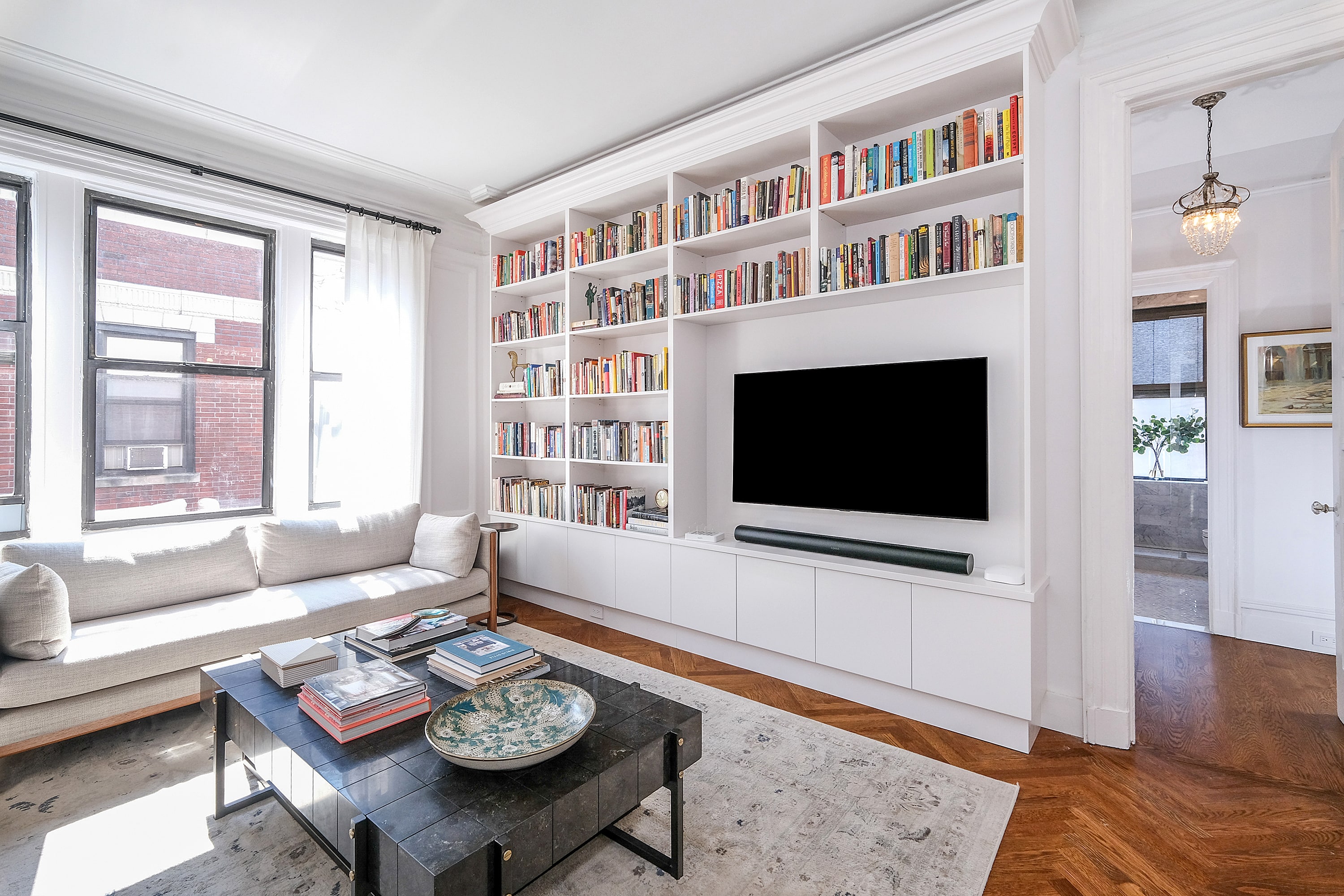 View of Pre-War Apartment Renovation In NYC: Pros & Cons | Gallery KBNY